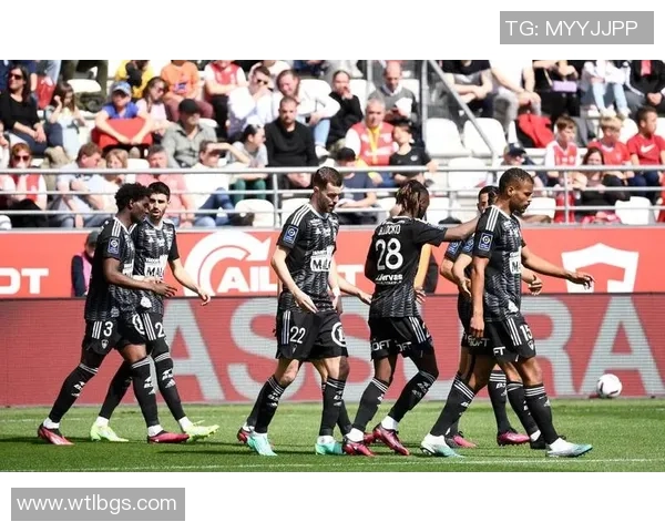 博卡青年足球明星卡：探索历史传奇与未来巨星的跨越时空之旅